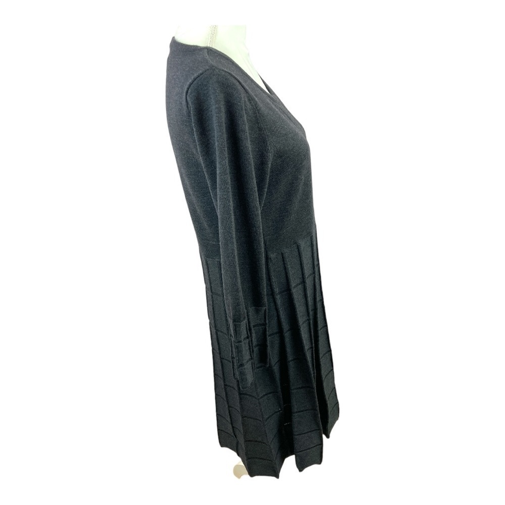 VickyTiel Textured Dress - Picture 2 of 11